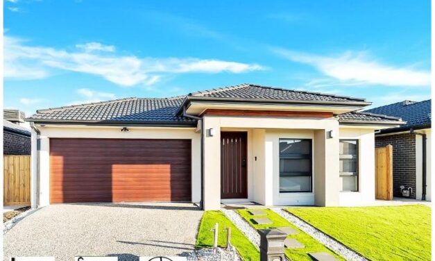 LOT 27002 Windermere Estate, Mambourin